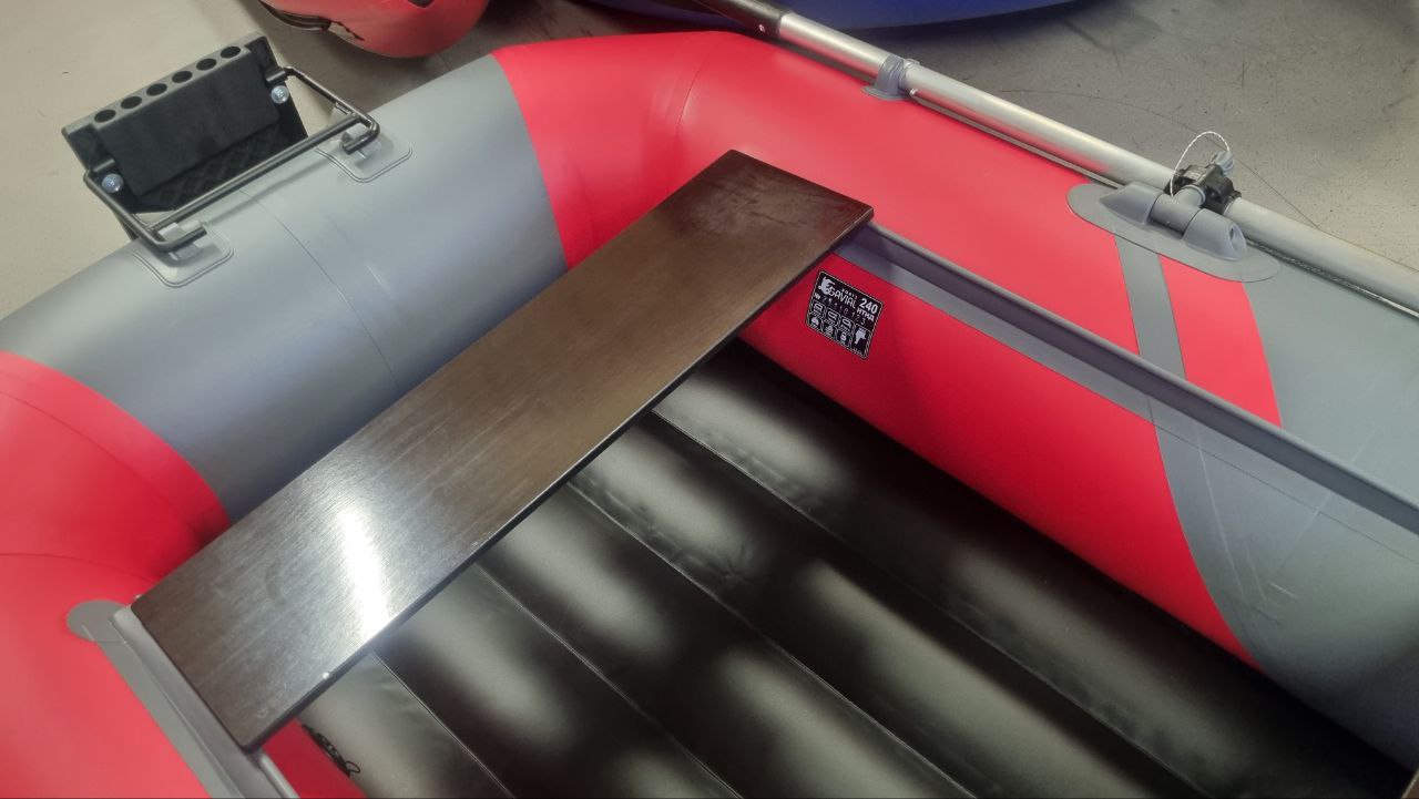 Лодка Gavial 240НТНД Sport